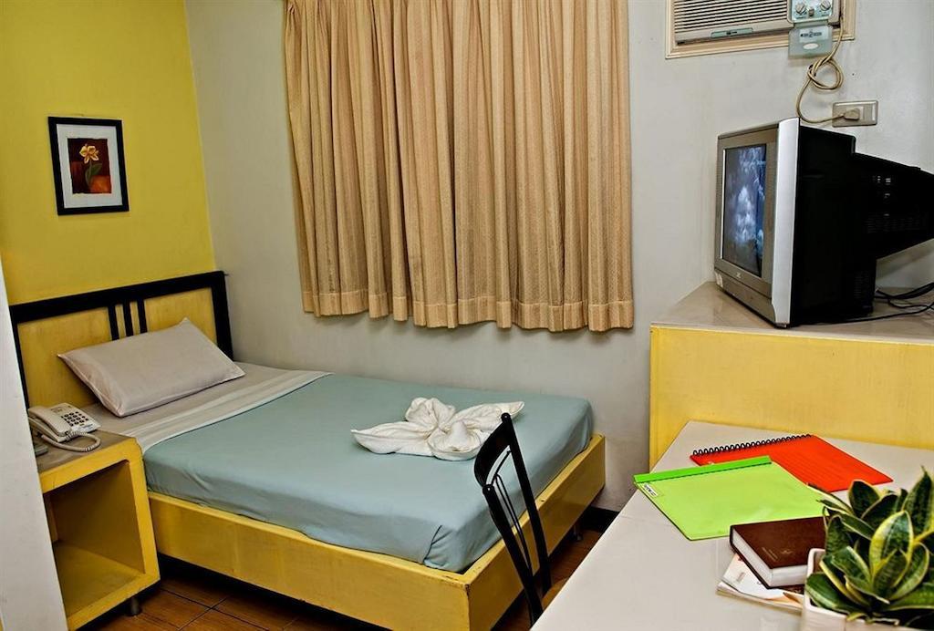 Riverside Inn Babuy Dış mekan fotoğraf